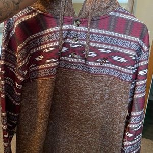 Hooey pull over. Brand new. Size large